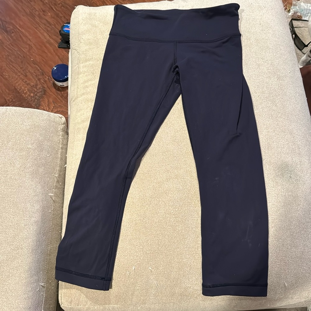 *SOLD* Lululemon Cropped Leggings